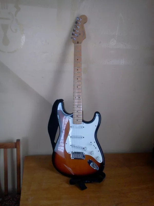 Fender Stratocaster (made in  U.S.A)
